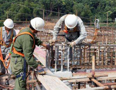 中國建工領(lǐng)袖總裁班 建筑工程勞務(wù)分包專題課程介紹